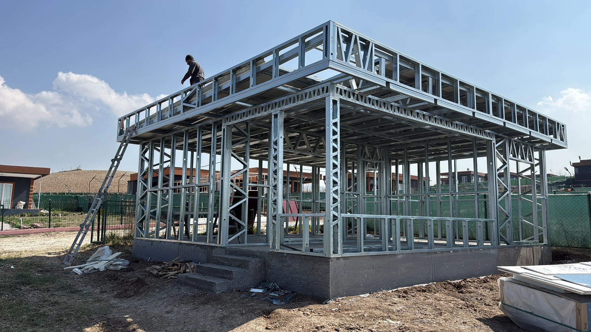 galeri_20260417_225055_df43c4248a2109492a93