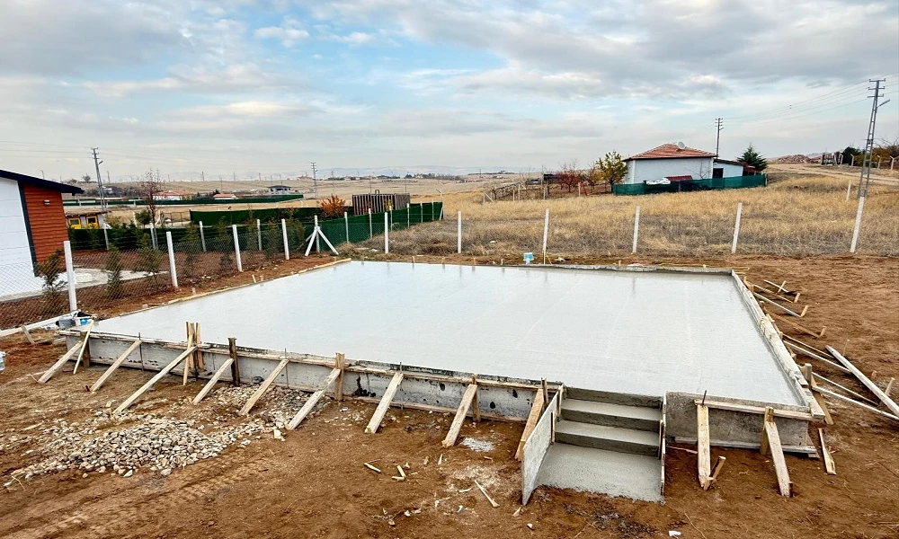 Aksaray Hobi Bahçe Temeli